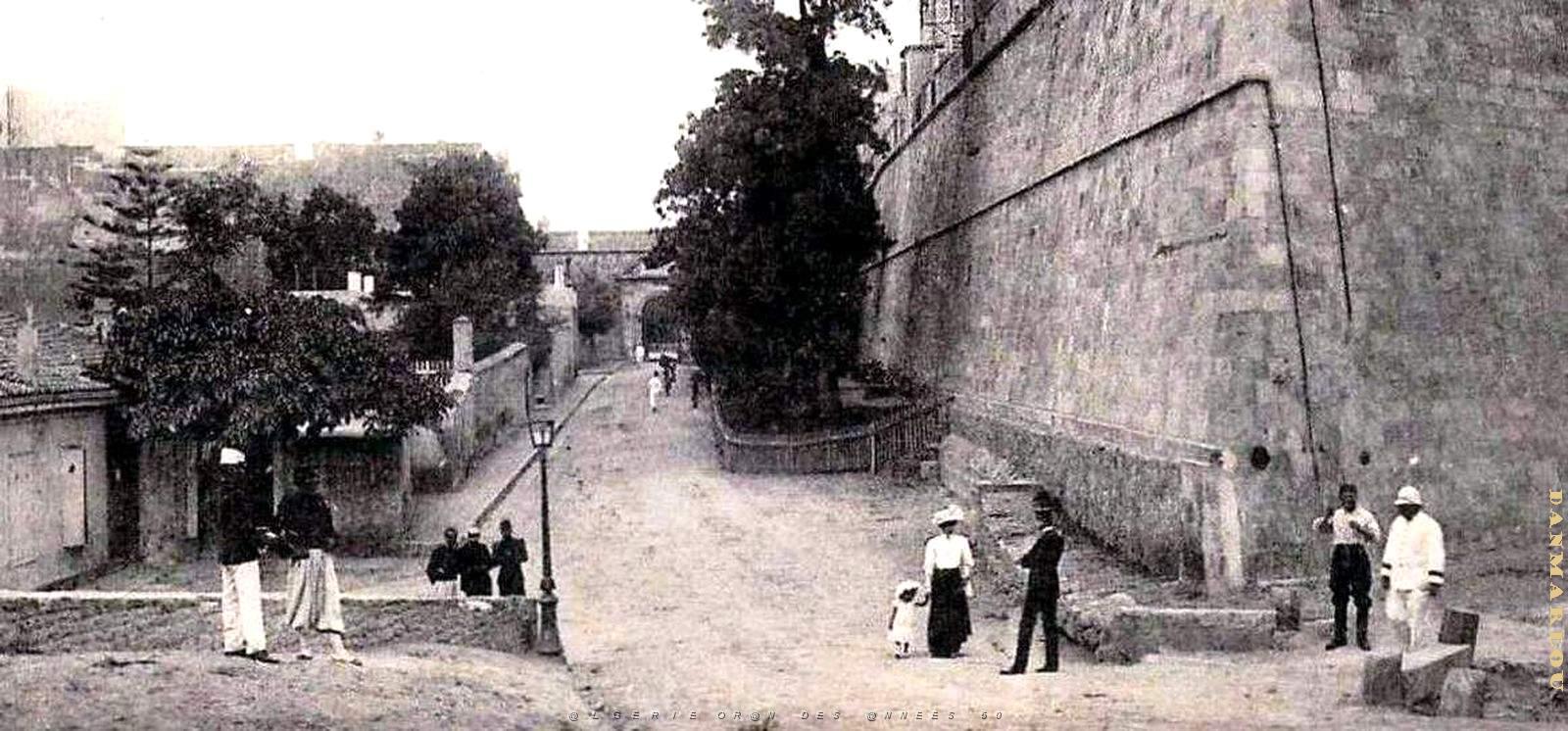 2415- Oran - Chateau-Neuf2 - 1916.jpg